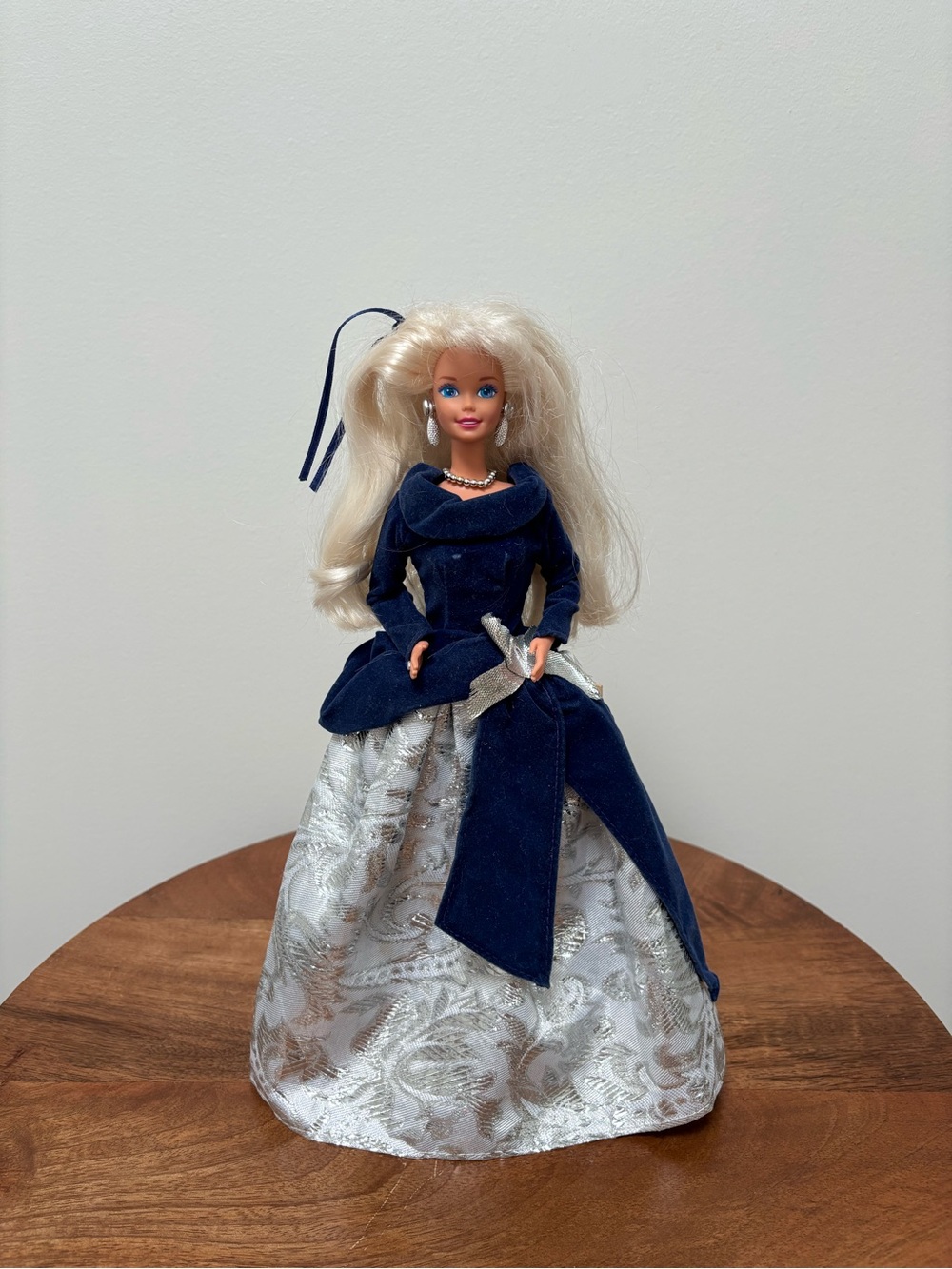 1995 Winter Velvet Barbie Doll